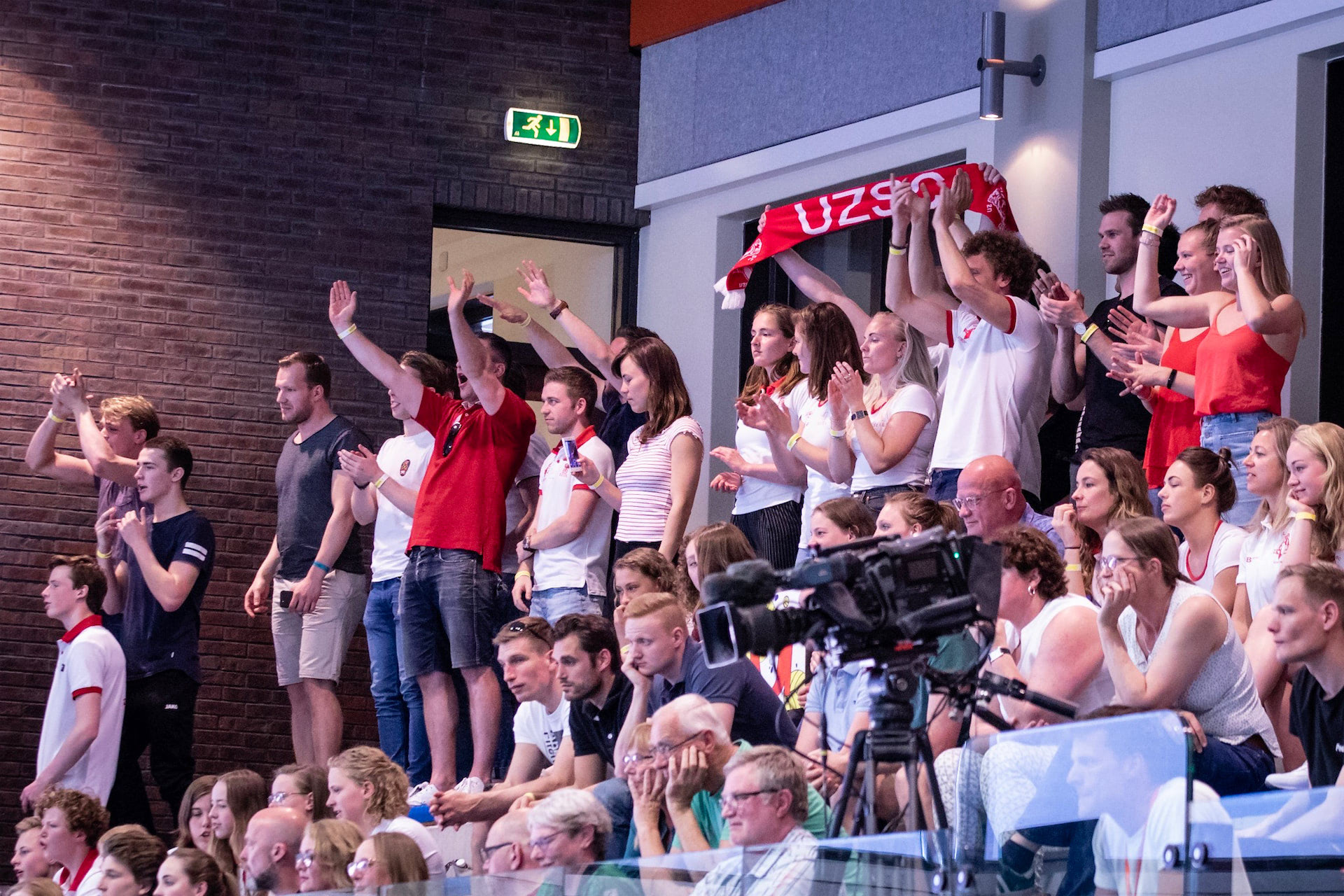 UZSC-fans vieren feest op de tribune | OttenZien Fotografie/ Olaf Otten