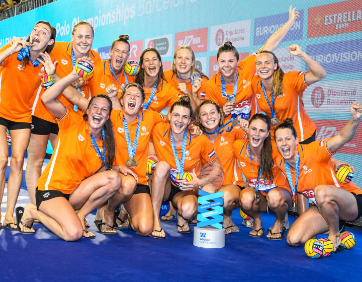 EK-goud voor de waterpolodames