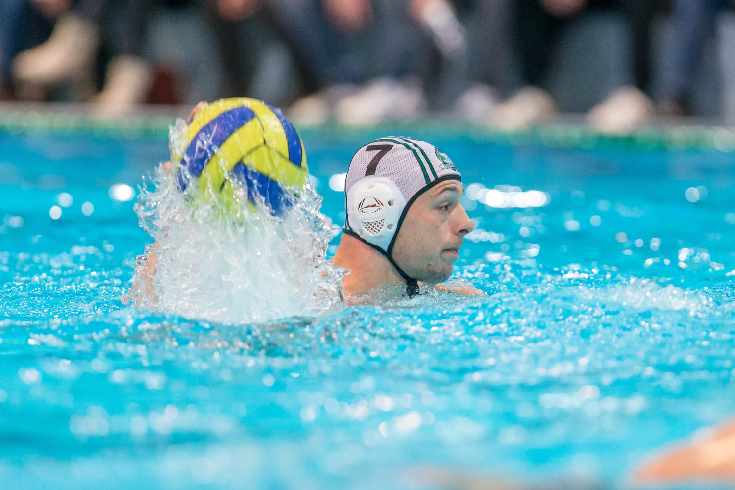 Mike van Beek, hier nog in actie als speler (Gunnink Fotografie)